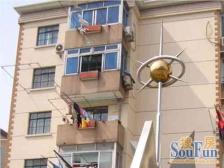 大两房,交通便利,小区中心位置,简欧轻奢