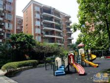 正规大两房,户型方正,户型方正,轻轨站方便