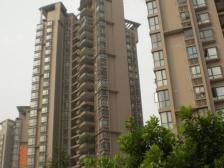 经开区 骏逸天下三房120万