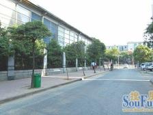 育新路 南北通透,采光好 近地铁 周边匹套完善,,出行方便