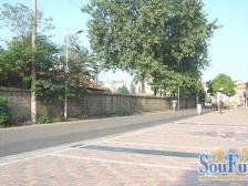 南昌航空大学内三房。楼层好 无档 业主诚心卖看中可谈