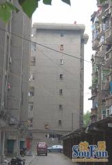 洪城路218号江拖宿舍 南北通透,采光好 近地铁 视野好,诚心出售