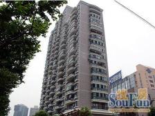 北外滩惊叹的地段,摩天大楼群与黄浦江尽在眼前