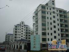 近地铁,中间楼层 产权清晰,精装 必看好房