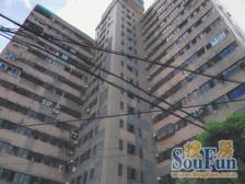 和平公园一路之隔,一方一厅,电梯小户型,中区采光好