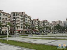 新世界花园全新装修4房未入住带40平方花园 套内91.2平