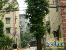 近地铁配套齐全中间楼层清爽干净,业主诚意出售