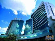 精装修 标准三房两卫 品质小区 固定充电车位 花园景观