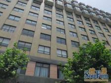 石油大楼1室南朝向400.00万元/套出售