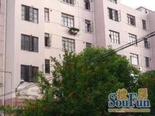 临平路板块近北外滩为数不多的小区,周!边都在动迁