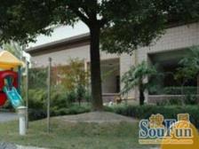 品质小区,小区中心位置,诚意出售,刚需好房