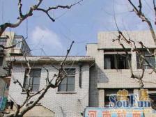 采光充足,居家装修,繁华地段,主卧朝南