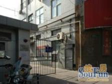 梧桐树下巨鹿路低总价低单价电梯房