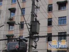 满五年,中楼层,业主诚意出售!