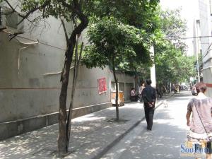 抚琴南路2号2室1厅南