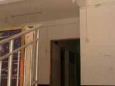 南坪 富贵天骄大厦四房