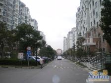 商品房小区 户型好 总高六楼复式+大露台