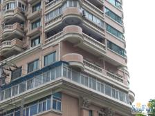 采光充足,精装修,小区中心位置,主卧朝南