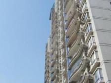 建峰小区电梯大三房 户型方正 带大阳台 2T4户