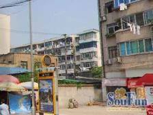 徐汇滨江三房 一楼带花园 采光好