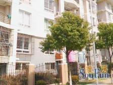 近地铁,中间楼层的,双南两房,诚意出售。