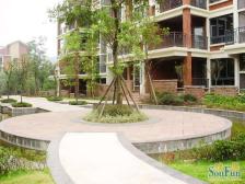 诚心出售 一梯二户 花园洋房 精装带花园 可拎包入住