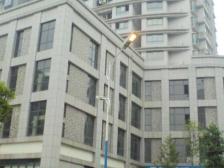 此房是是正规2室,满2年,看房方便,