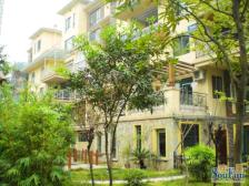 轻轨站旁带花园的洋房 单价八千多业主安心出售