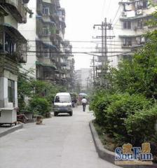清溪南街5号2室1厅东西