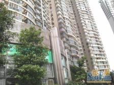 江景带露台三房,朝南视野很好,在家可以看烟花秀