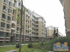 复式 南北通透,采光好 装修好,环镜优美 视野好,诚心出售