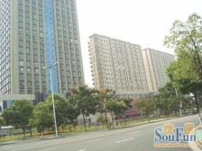 户型通透,视野开阔,精装修,拎包入住