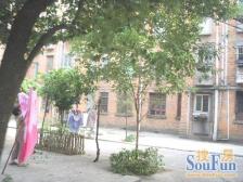 建设路通用机械厂宿舍顶楼小两房 看中有谈房东诚售