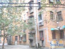 建设路151弄通用机械厂宿舍 南北通透,采光好 装修好,环镜优美 近地铁 视野好,诚心出售