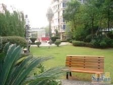 三号线火炬广场地铁口旁 精装两房 朝南 采光很好