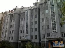 京东嘉苑 南北通透,采光好 装修好,环镜优美 视野好,诚心出售
