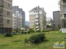 南北通透大4房,精品装修,典雅风格,家具齐全可拎包入住