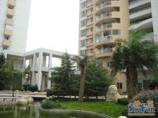 鹿璟名居 南北通透,采光好 装修好,环镜优美 周边匹套完善,,出行方便