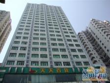 新天虹商圈 地理位置繁华 交通便利 生活配套成熟