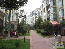 象湖威尼斯花园 南北通透,采光好 装修好,环镜优美 视野好。