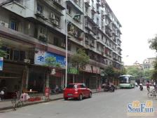 业主因需要置换房屋急需资金周转忍痛割舍卖掉房屋。业主是个很爽