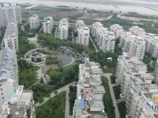 凤凰城二期凤翔苑 南北通透,采光好 装修好,环镜优美 近地铁 视野好,诚心出售