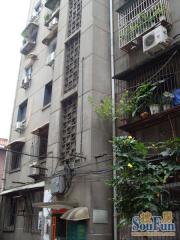 环湖路191号邮政宿舍 南北通透,采光好 近地铁 视野好,诚心出售