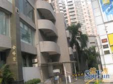 金峰堡4房2厅1厨2卫,户型方正,通风好