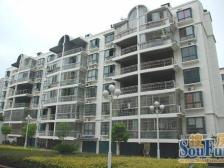 此房户型手续齐全,格局好,采光好,无遮挡,出行方便