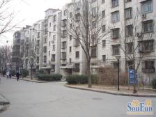 自住装修大平层四房 地铁 2..中..育新 阳光充足无档