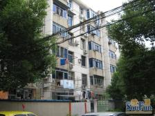 皇殿侧 南北通透,采光好 周边匹套完善,,出行方便