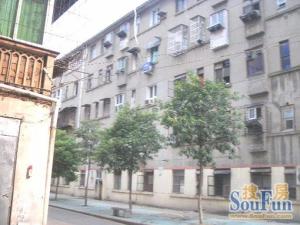 上凤凰坡南北通透,采光好近地铁视野好,诚心出售