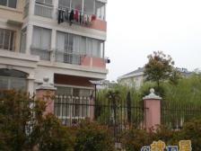 楼层好,视野宽阔,采光充足,配套设施齐全,交通便利