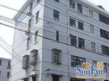 露台+露台(地铁口1公里)(带1储藏室)小区中间位置